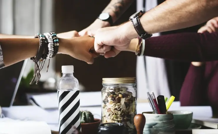 Ren barbering før en date: Sådan undgår du røde knopper